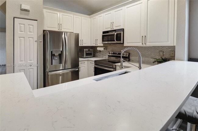 Building Photo - 1706 NW 78th Way