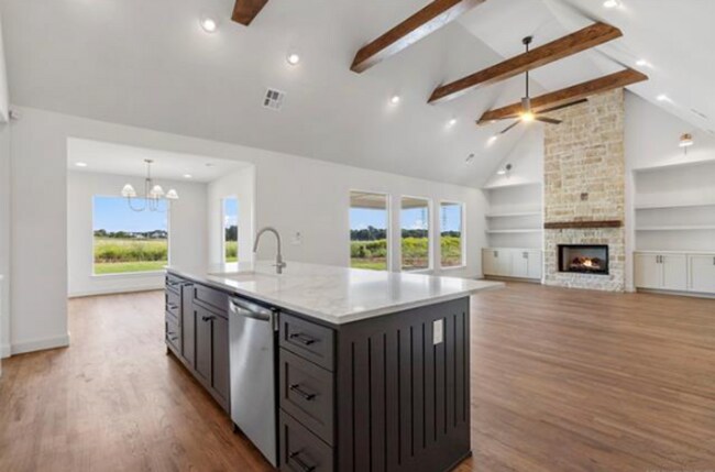 Building Photo - Beautiful Brand New 4 bedroom Home!