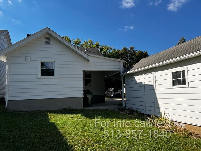 Building Photo - 14 Highland St