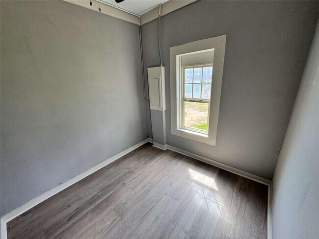 Building Photo - 74 M.L.K. Jr Dr