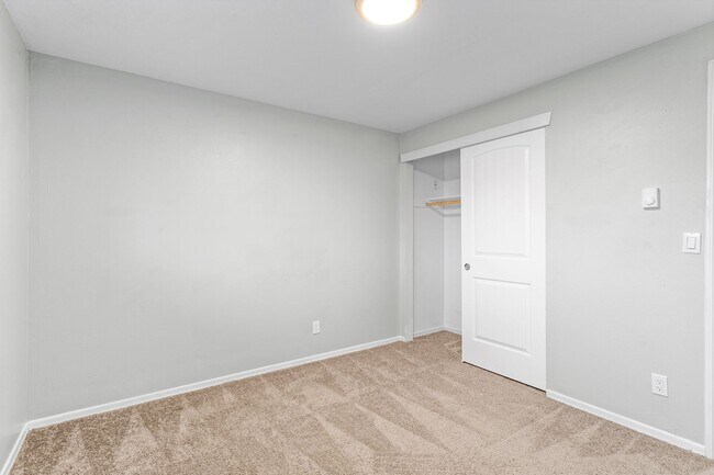 Building Photo - 1365CEDA