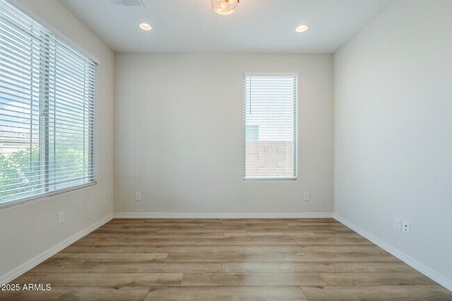 Building Photo - 1621 Flintlock Dr