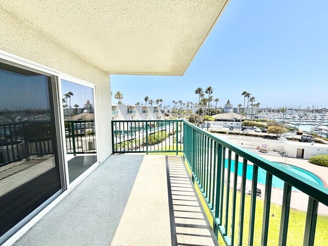 Building Photo - Channel Islands Marina |Oxnard |  1 Bed | ...