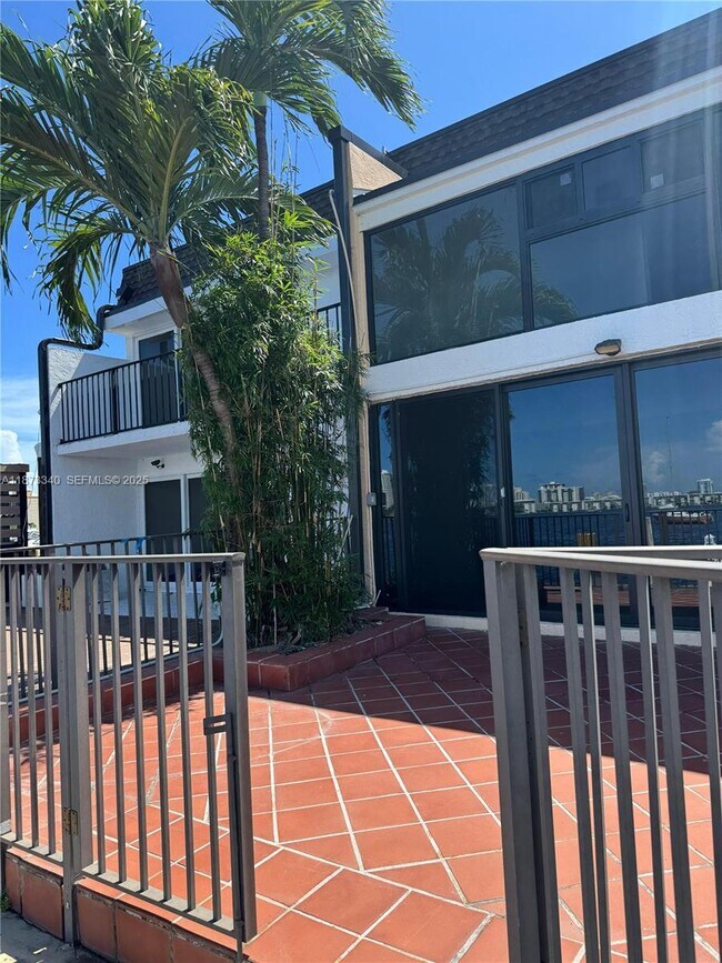 Building Photo - 2777 NE 165th Terrace