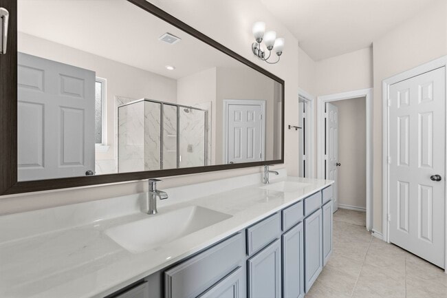 Building Photo - 6015 Briarstone Crest Dr