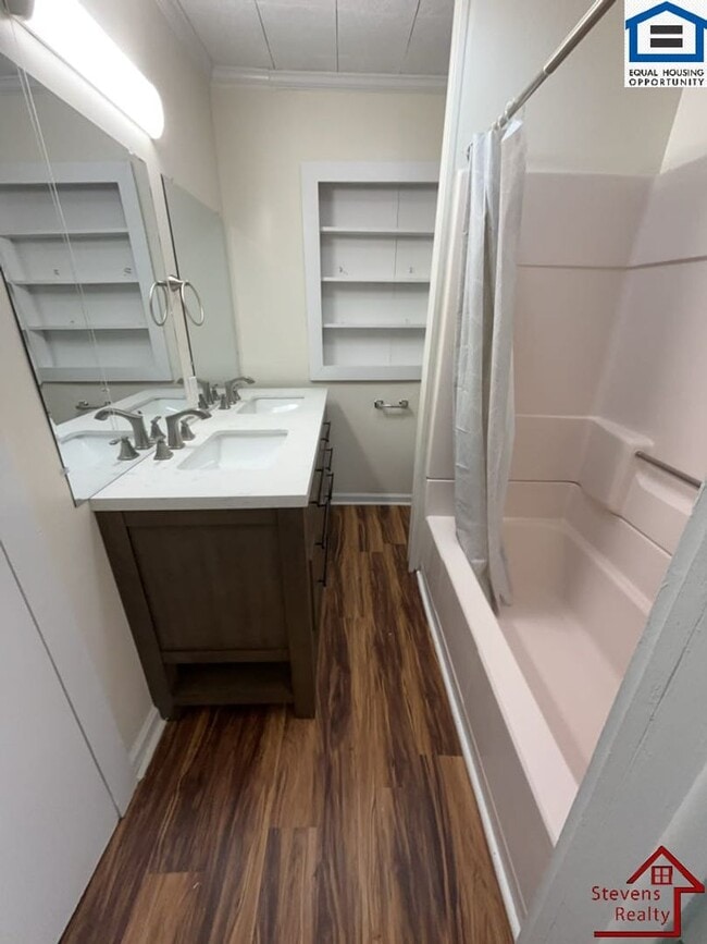 Building Photo - 312 Higginbotham Rd