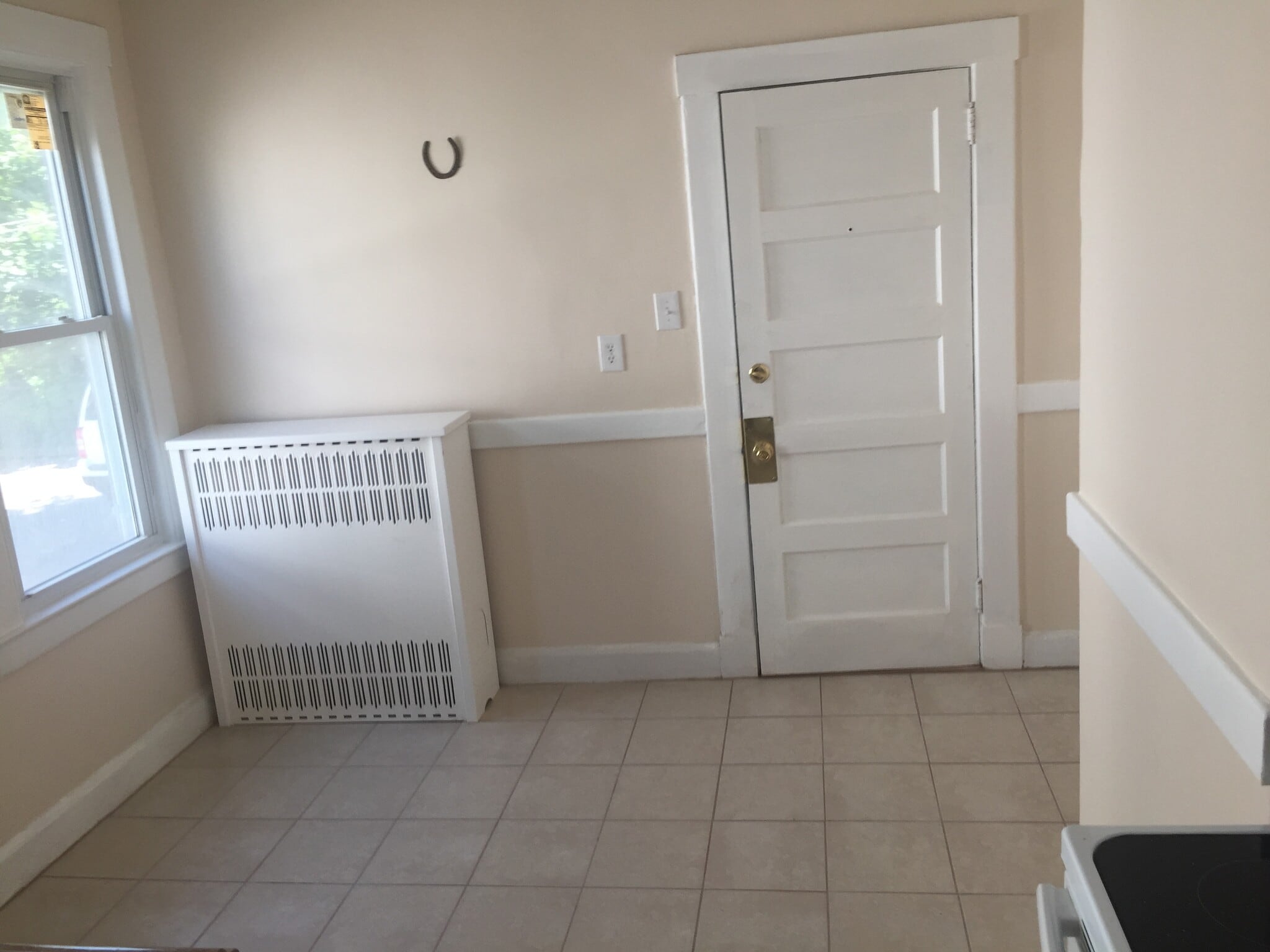 Building Photo - 48 Nesbit Avenue