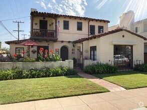 Building Photo - SPANISH STYLE GEM IN BELMONT HEIGHTS