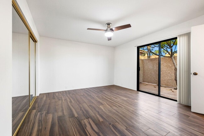 Building Photo - 73416 Irontree Dr