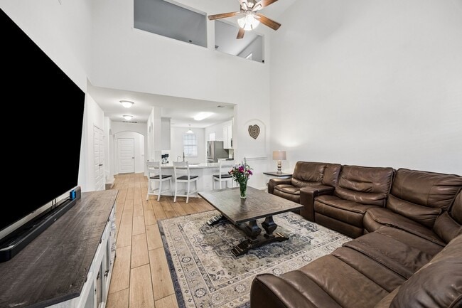 Building Photo - 1189 Bluebonnet Trl