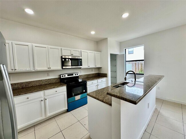 Building Photo - 11240 SW 239 St