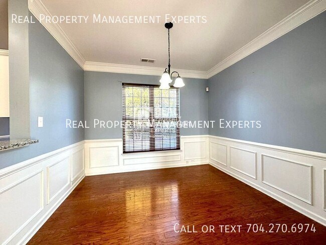Building Photo - 8815 Firestreak Dr