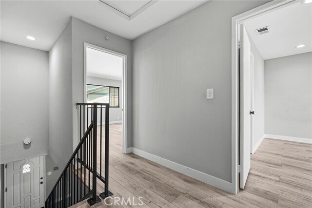 Building Photo - 4229 W Rosecrans Ave