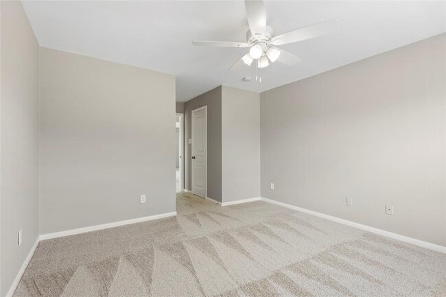 Building Photo - 8315 Greys Ln