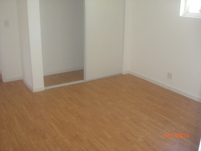 2 Bedrooms - 1631 Michigan Ave