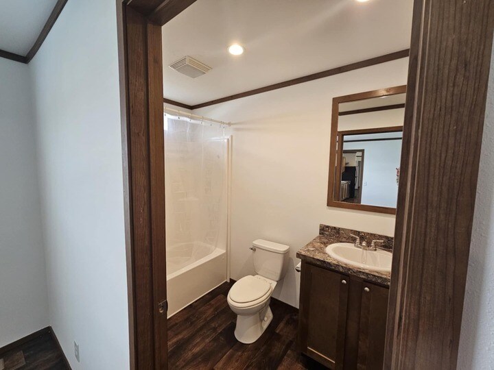 Building Photo - 76 Meggan Dr