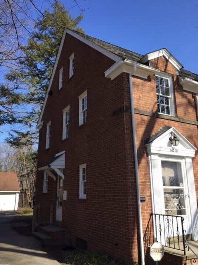 Building Photo - 16225 Glynn Rd