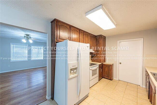 Building Photo - 1265 AR-45