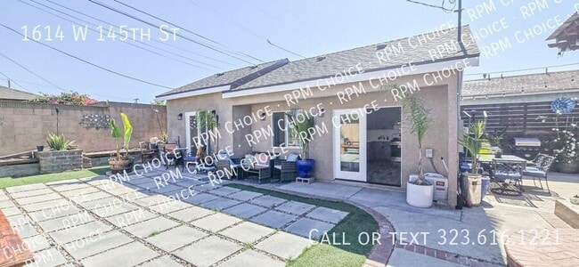Primary Photo - 1614 W 145th St