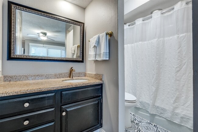 Building Photo - 9602 Baseline Dr