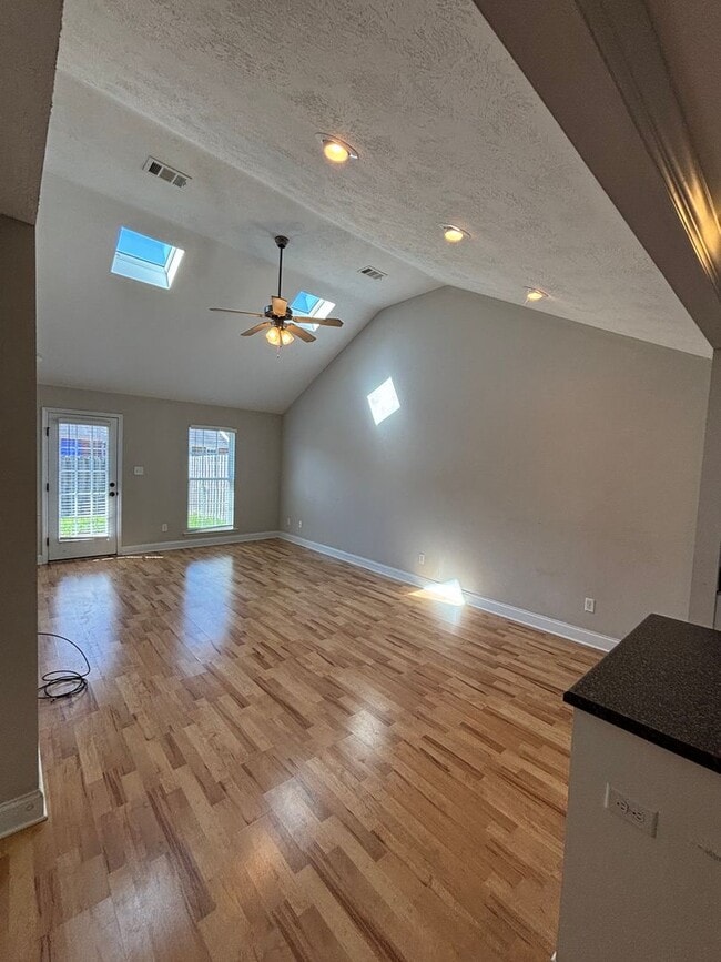Building Photo - 846 Bryan Cir