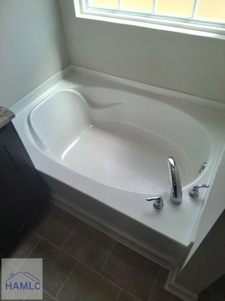 Building Photo - 729 Burke Dr