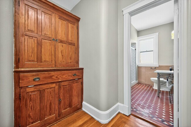 Flat 102 Built-In Storage - Clermont Condominiums