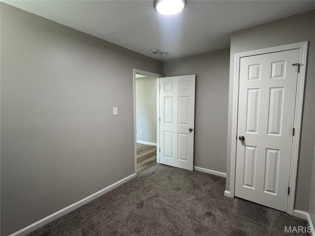 Building Photo - 9129 Kathlyn Dr