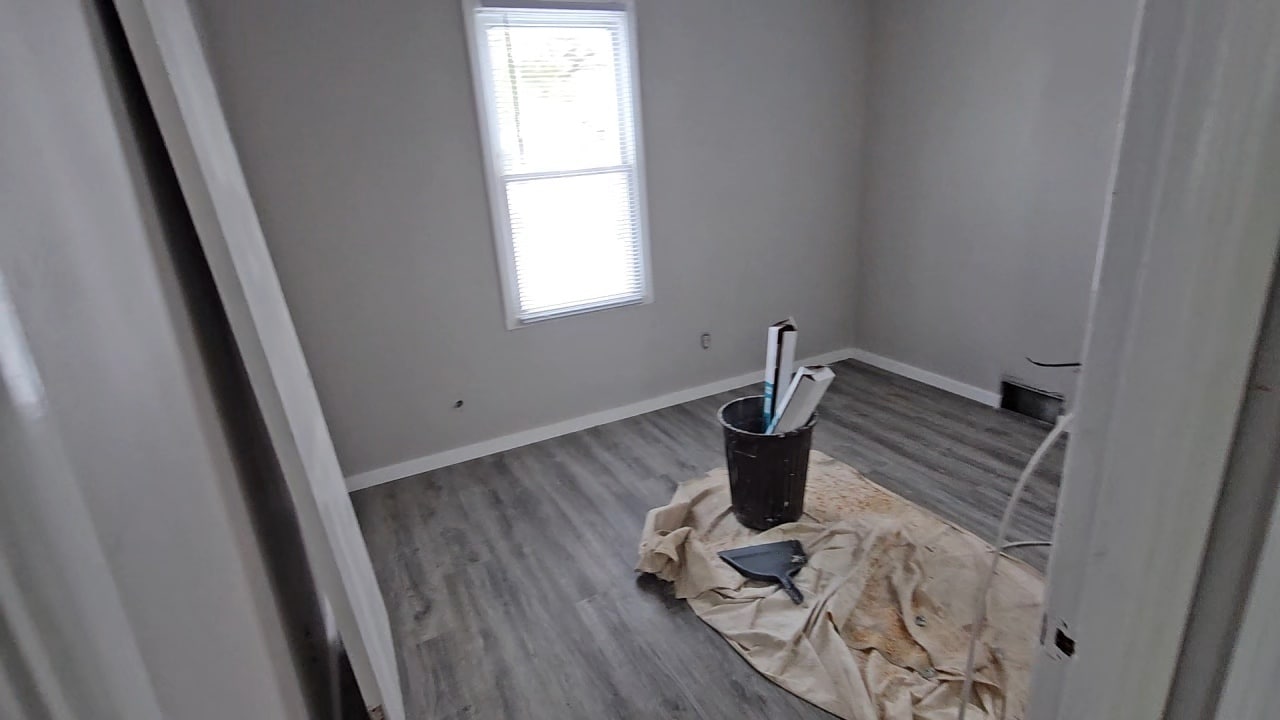 Building Photo - 6209 Pleasant Ave