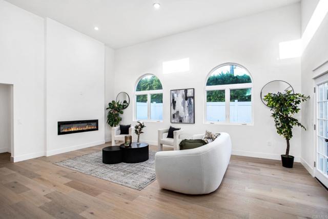 Building Photo - 1513 California St