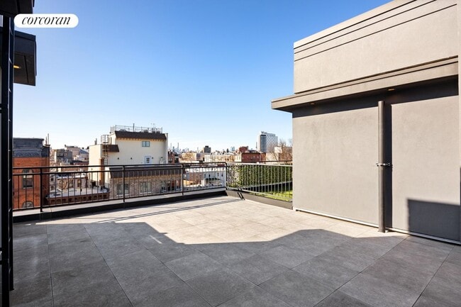Building Photo - 1122 Lafayette Ave