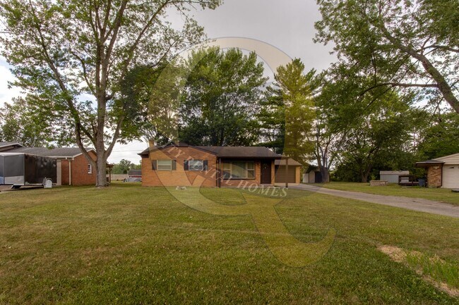 Building Photo - Available Now in Flint Twp.!!