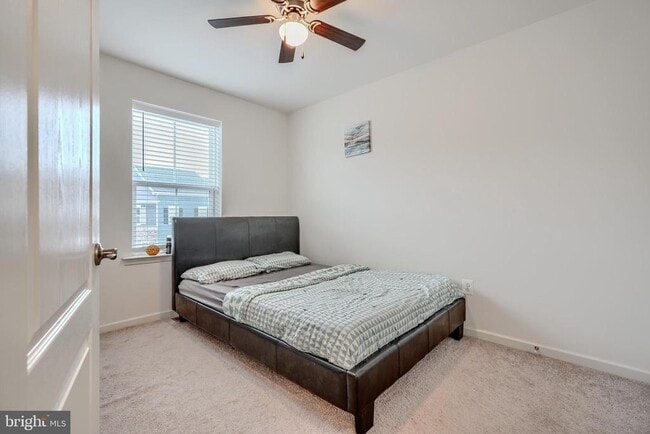 Building Photo - 7054 Fox Glove Ln