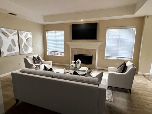 Building Photo - 11688 Olive Spring Ct