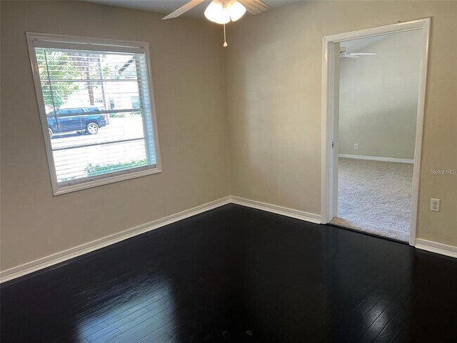 Building Photo - 4122 W Empedrado St