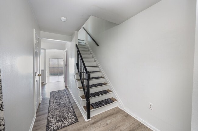 Building Photo - 5434 Autumn Dr