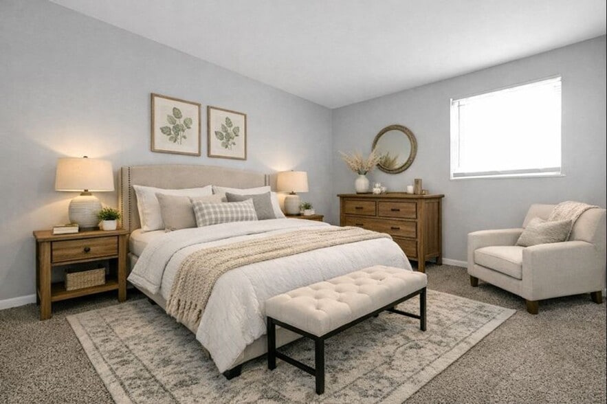 Building Photo - 1652 E 25th Ave