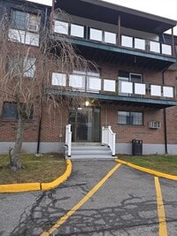 Building Photo - 103 Hart St