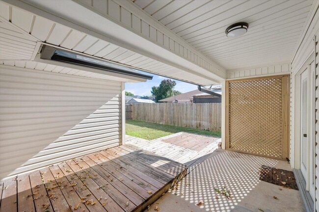 Building Photo - Precious Mansfield 2 Bed 2 Bath