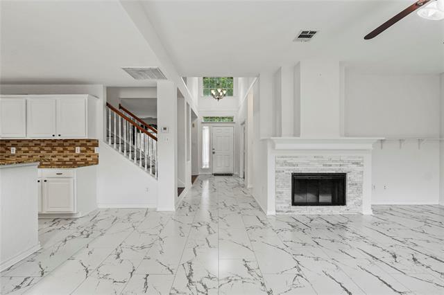 Building Photo - 4817 Carolwood Dr