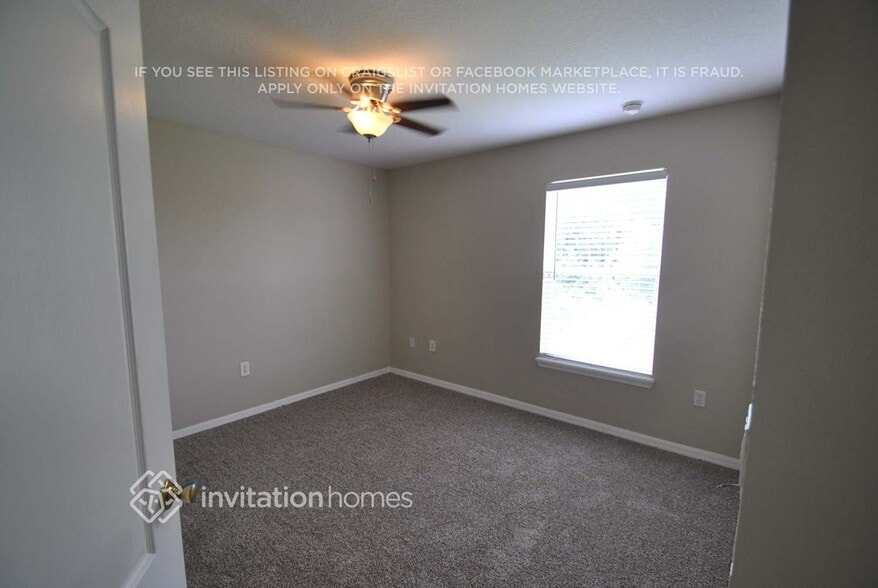 Building Photo - 3144 Dasha Palm Dr