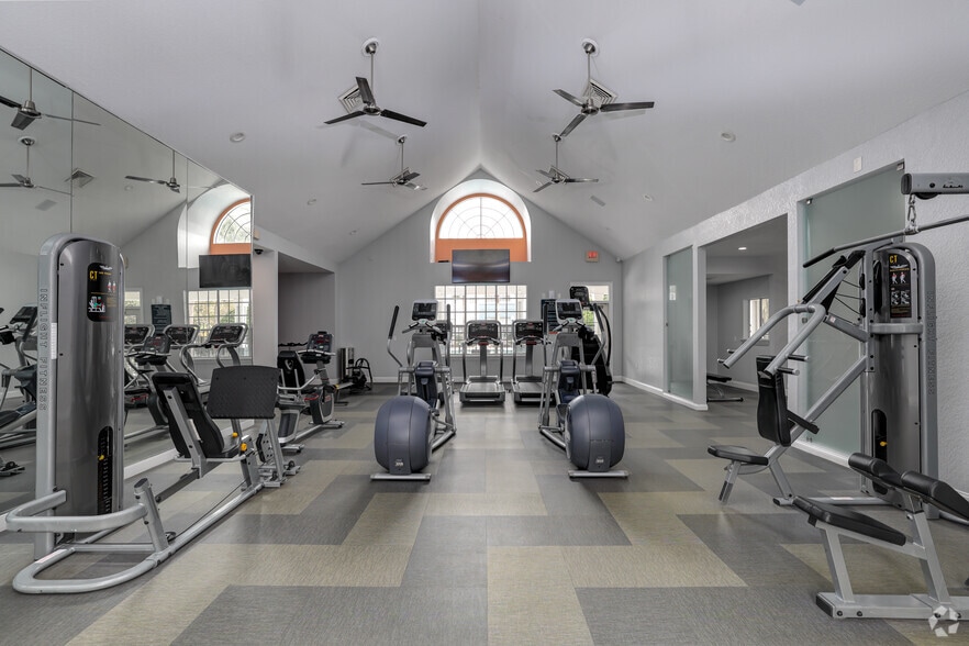 Primary Photo - Tuskawilla at Winter Springs