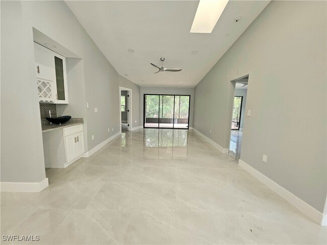 Building Photo - 17762 Park Village Blvd