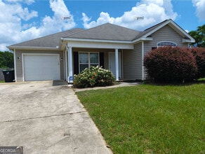 Building Photo - 206 Gayla Ct