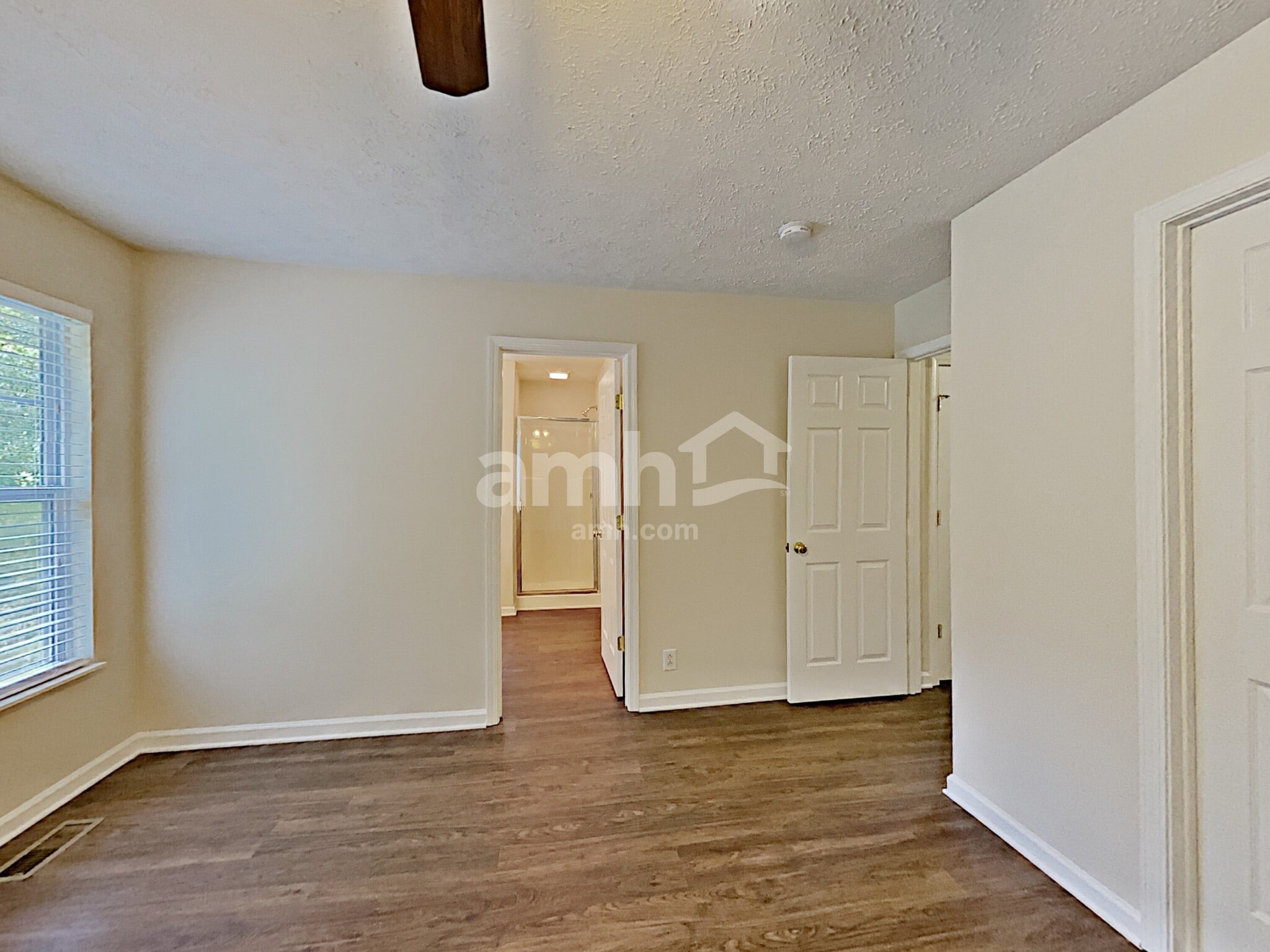 Building Photo - 4014 Lenox Ct