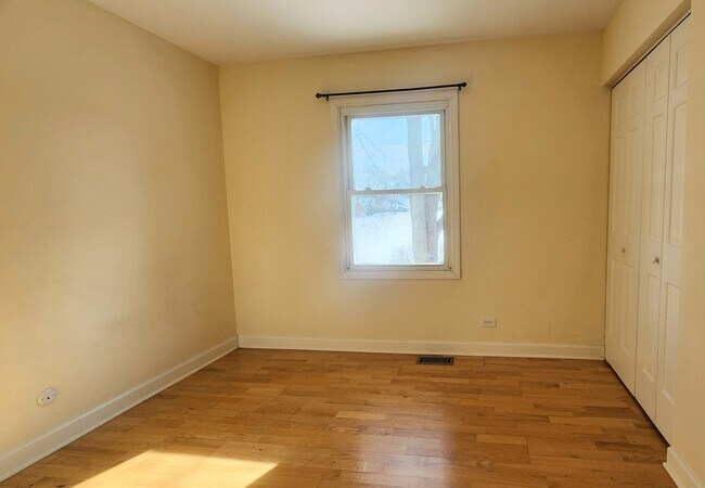 Building Photo - 5 Castlegate Ct