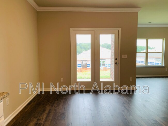 Building Photo - 14170 Lannister Ln