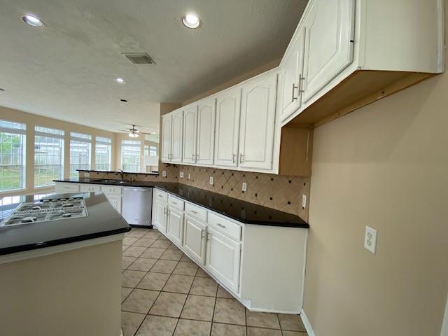 Building Photo - 4407 Magnolia Ln
