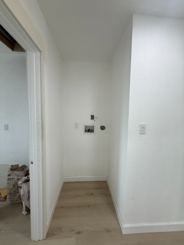 Building Photo - 10920 Lillian Ln