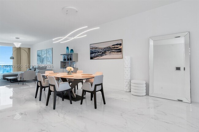Building Photo - 16901 Collins Ave